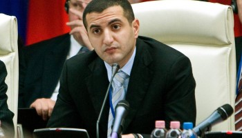 Имя бывшего министра обороны Грузии фигурирует в расследовании об интернет-мошенничестве